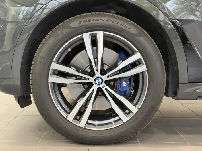 BMW X7 2024 Model xDrive40i Exclusive Model M Sports Set 7 seat – фото 8
