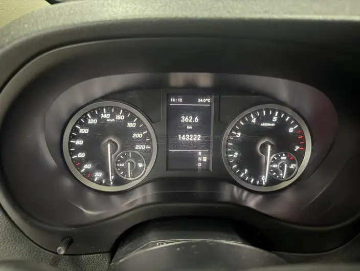 Viano 2021 Model 2.0T Elite Edition 9 seat – фото 8