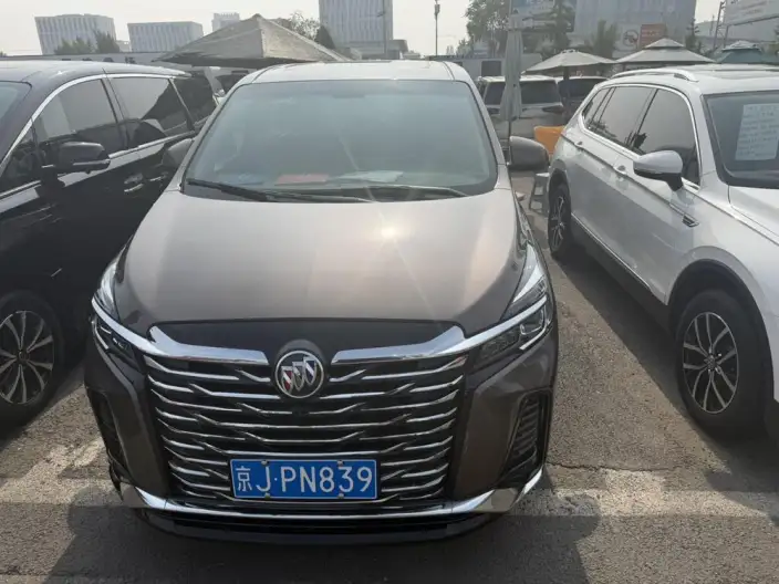 Buick GL8 2022 Model Facelift Business class 2.0T Noble Model