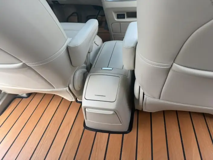 Buick GL8 2022 Model Facelift Business class 2.0T Noble Model – фото 6
