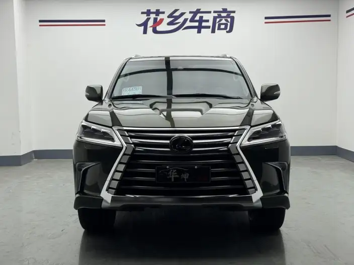 Lexus LX 2021 Model 5.7L Automatic 4WD 7 seat Parallel Imported