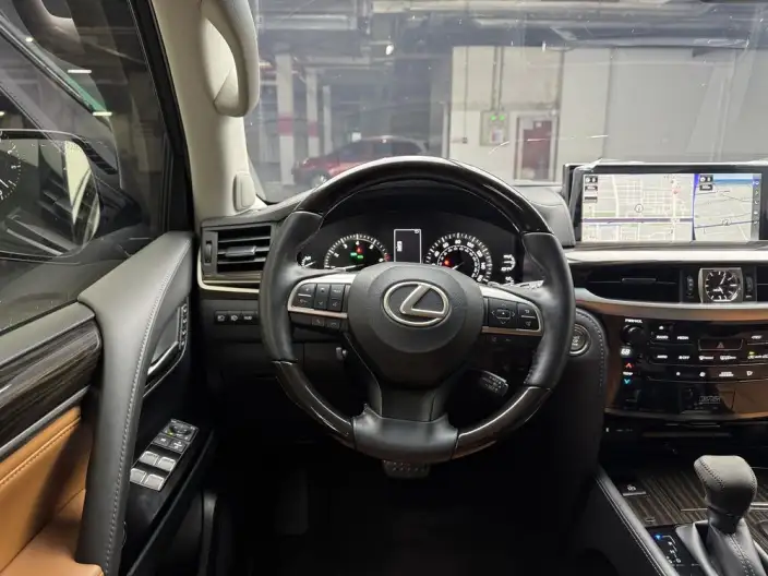 Lexus LX 2021 Model 5.7L Automatic 4WD 7 seat Parallel Imported – фото 10