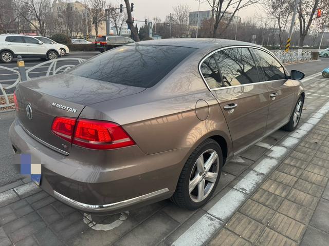Volkswagen Magotan 2013 модификация 1.8TSI Prestige – фото 4