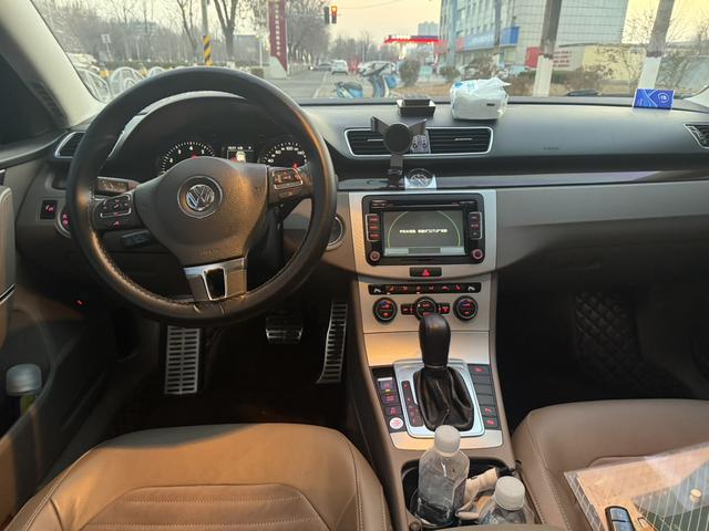 Volkswagen Magotan 2013 модификация 1.8TSI Prestige – фото 9