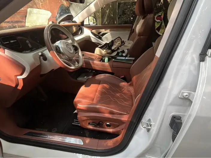 VOYAH FREE 2024 Model Ultra-long Endurance Smart Driving Edition – фото 10