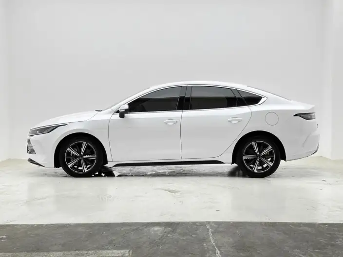 BYD Destroyer 05 2022 Model DM-i 55KM Noble Model