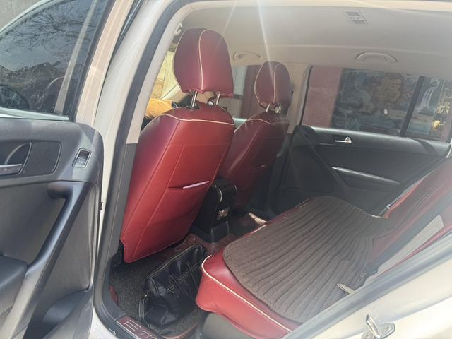 Volkswagen Tiguan 2015 1.8TSI Automatic 2WD Style – фото 9