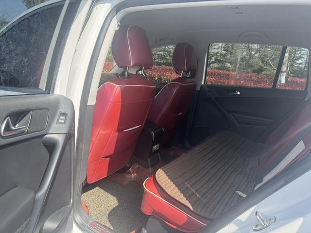 Volkswagen Tiguan 2015 1.8TSI Automatic 2WD Style – фото 11