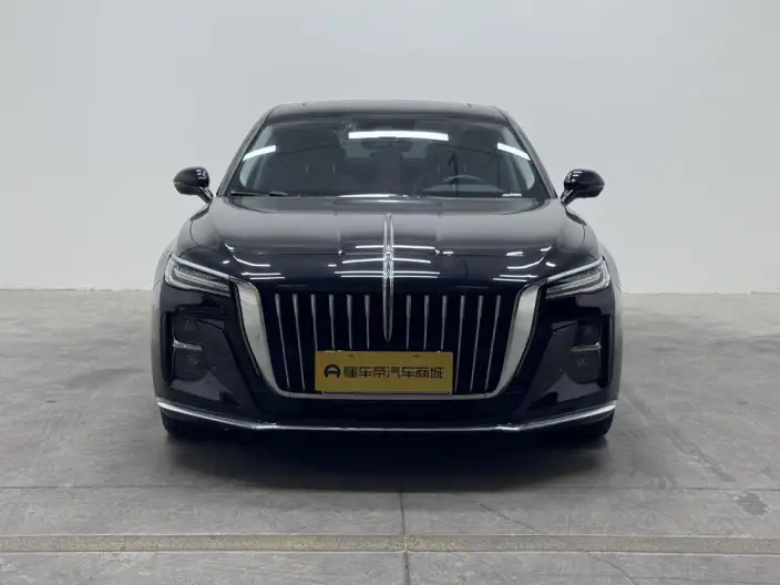 Hongqi H5 2024 Model 2.0T Automatic Flag Enjoy Edition