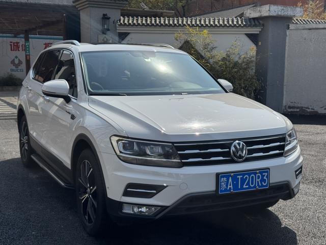 Volkswagen Tiguan L Модель 2019 года 330TSI автоматическое 2WD Smart Dynamic Deluxe Edition Country VI – фото 3