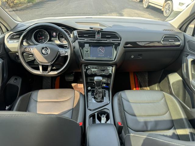 Volkswagen Tiguan L Модель 2019 года 330TSI автоматическое 2WD Smart Dynamic Deluxe Edition Country VI – фото 7