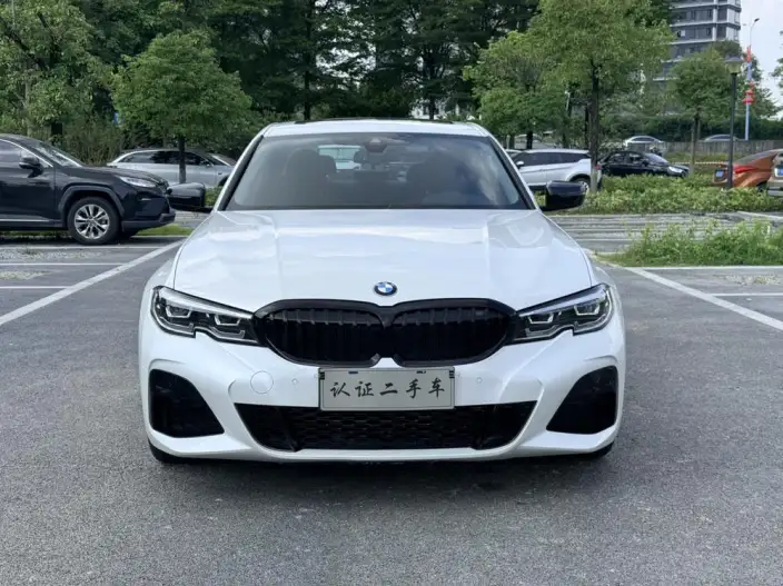 BMW 3 Series 2022 Model 325Li M Sports Night Set – фото 2