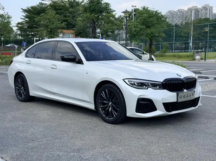 BMW 3 Series 2022 Model 325Li M Sports Night Set – фото 3