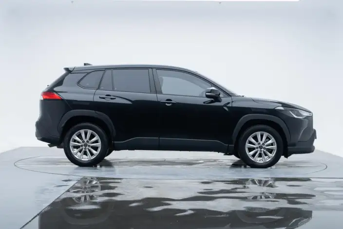 Toyota Corolla Cross 2022 Model 2.0L Elite Edition – фото 8