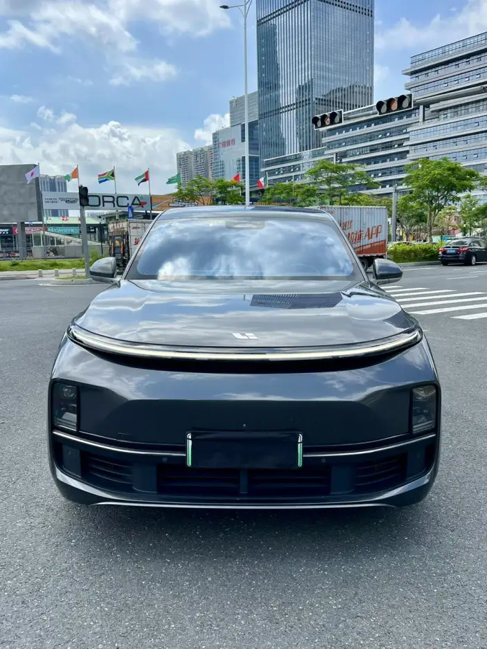 Li Auto L8 2023 Model Pro Edition