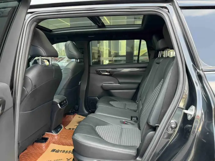 Crown Kluger 2021 Model 2.5L HEV 4WD Premium Edition – фото 9