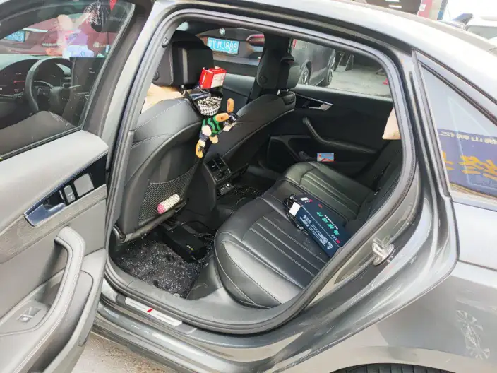 Audi A4 L 2023 Model 40 TFSI Luxury Dynamic Model – фото 9