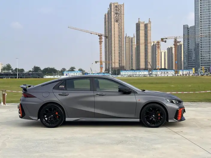 Emzoom 2022 Model 270T J16 R-Style Track Edition – фото 7