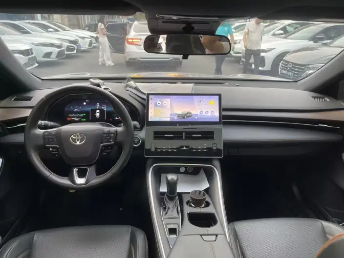 Toyota Avalon 2024 Model Intelligent Hybrid 2.0L E-CVT Deluxe Edition