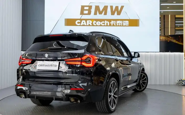 BMW X3 2023 Model xDrive30i Leading Model M Night Set – фото 6