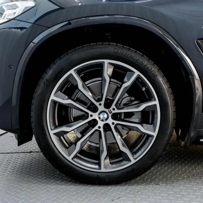 BMW X3 2023 Model xDrive30i Leading Model M Night Set – фото 8