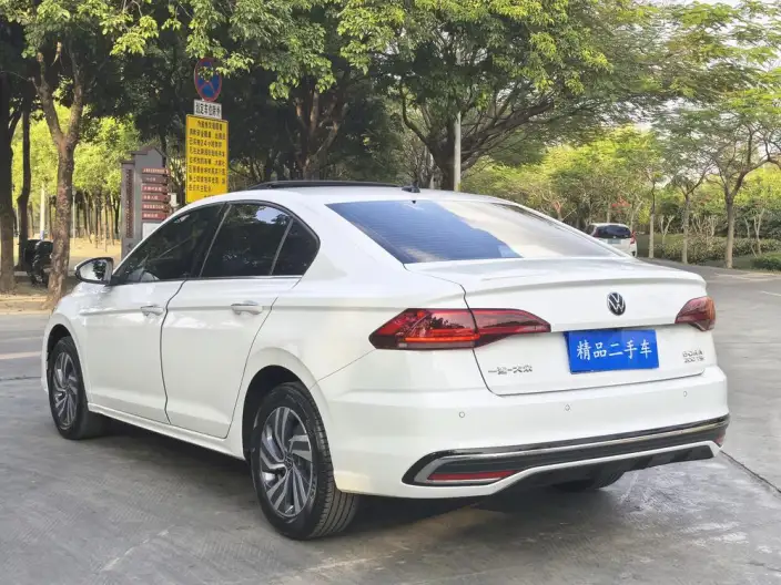 Volkswagen Bora 2023 Model 200TSI DSG Comfort Edition