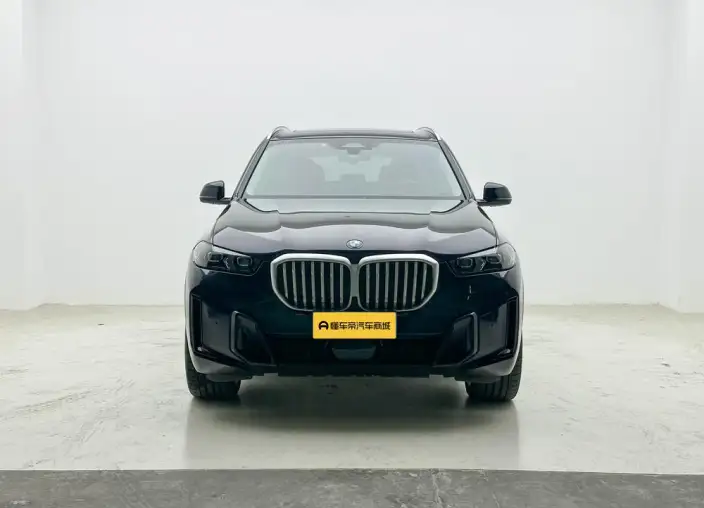 BMW X5 2023 Model xDrive30Li Exclusive Model M Sports Set