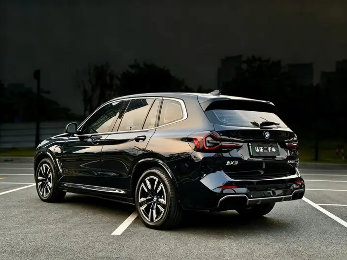 BMW iX3 2023 Model Leading Model – фото 5