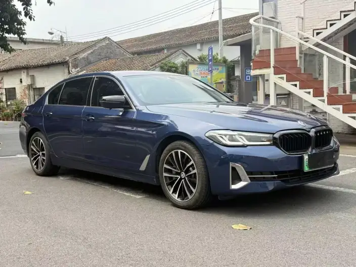 BMW 5 Series PHEV 2022 Model 535Le Luxury Set