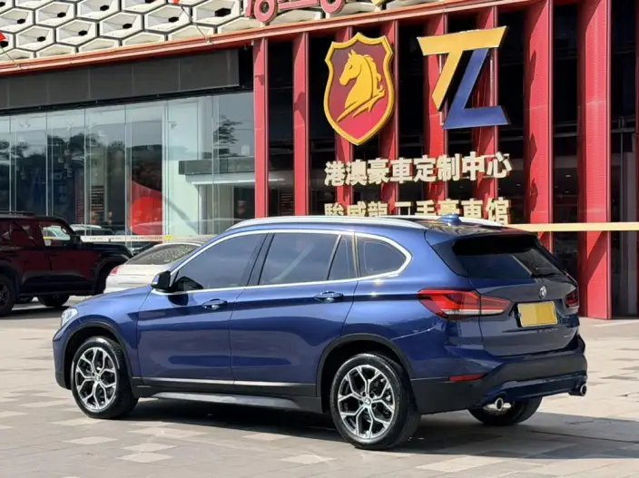 BMW X1 2020 Model sDrive25Li Leading Model – фото 5