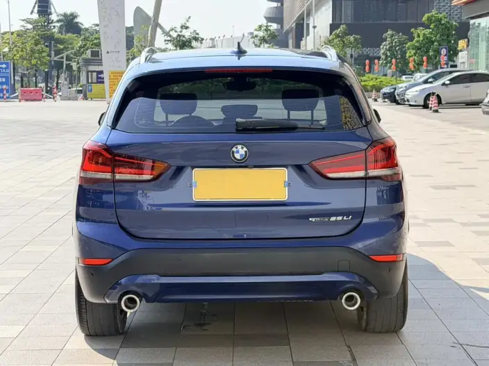 BMW X1 2020 Model sDrive25Li Leading Model – фото 6