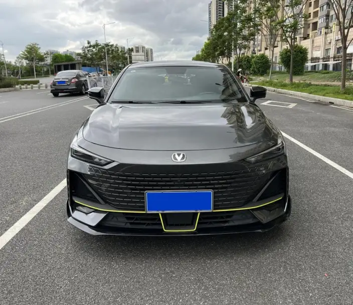 Changan UNI-V 2022 Model 1.5T Sports Edition