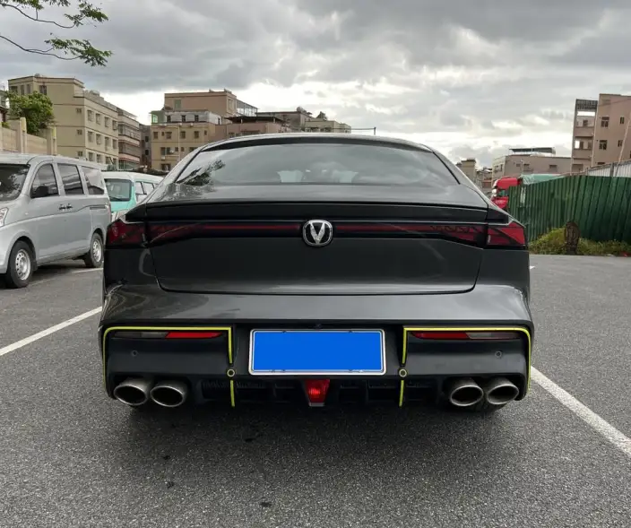 Changan UNI-V 2022 Model 1.5T Sports Edition – фото 5