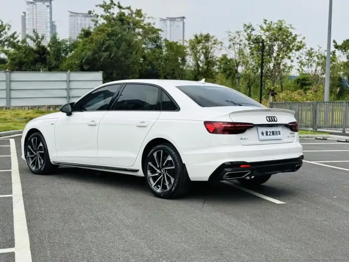 Audi A4 L 2023 Model 40 TFSI Luxury Dynamic Model – фото 5