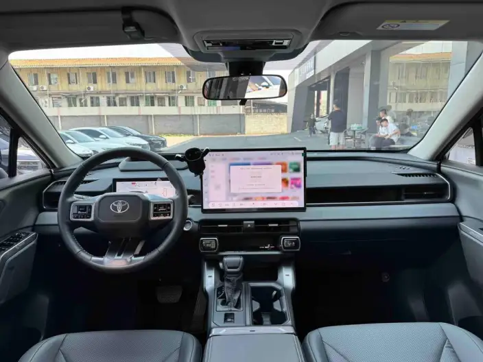 Toyota Wildlander 2026 Model 2.0L 2WD PRO – фото 7