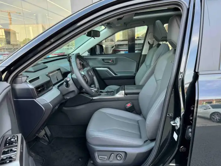 Toyota Wildlander 2026 Model 2.0L 2WD PRO – фото 8