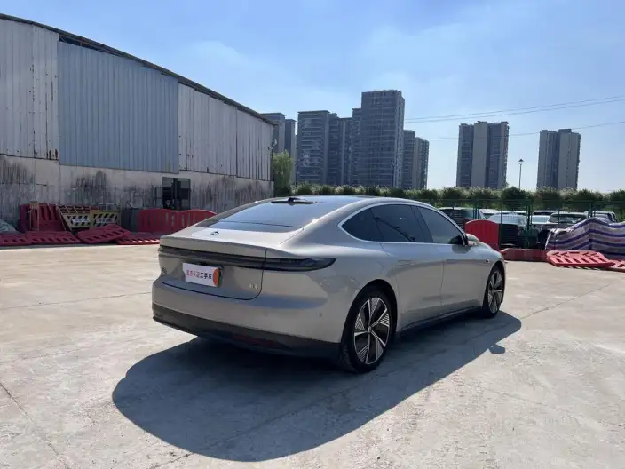 NIO ET7 2024 Model 75kWh Executive Edition – фото 6