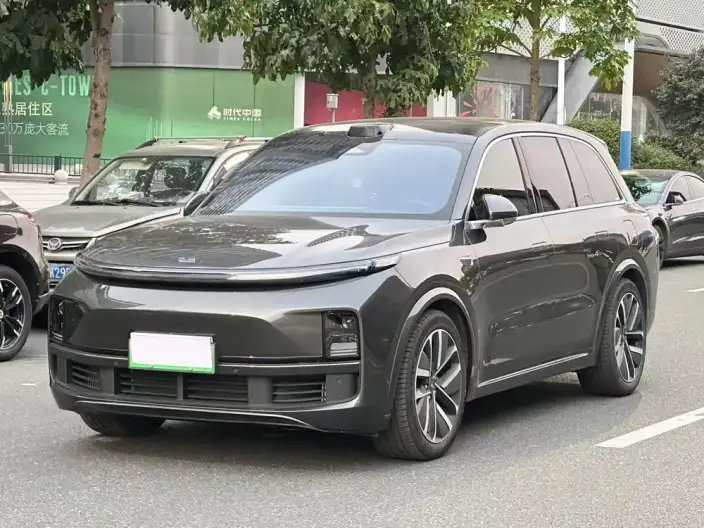 Li Auto L8 2023 Model Max Edition
