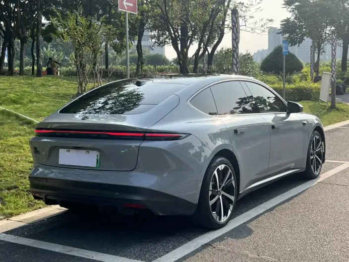 NIO ET5 2022 Model 75kWh – фото 6