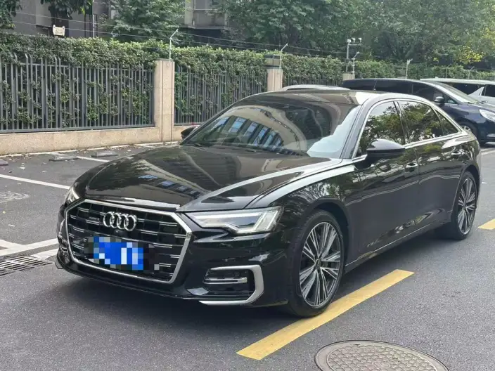 Audi A6L 2023 Model 55 TFSI quattro Exclusive Dynamic Model
