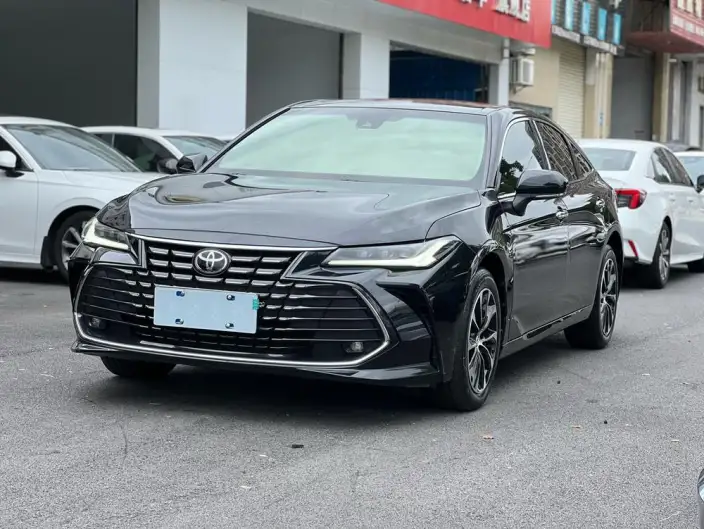 Toyota Avalon 2023 Model 2.0L CVT Deluxe Edition