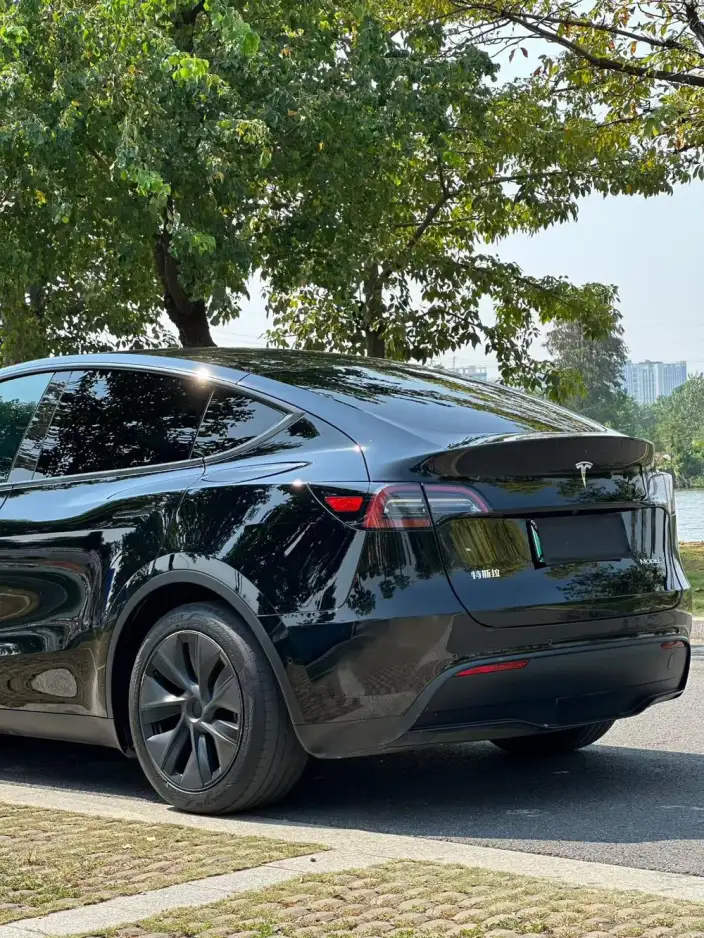 Model Y 2023 Model Rear-wheel drive version