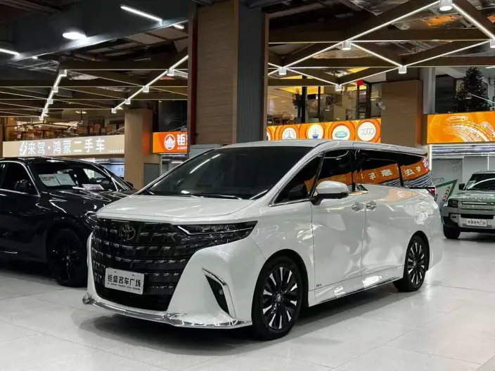 Elfa 2023 Model 2.5L Intelligent Hybrid 4WD Premium