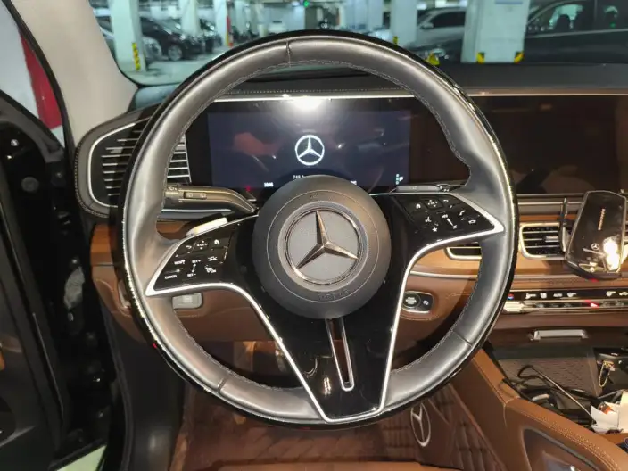 Mercedes-Benz GLS 2024 Model GLS 450 4MATIC Luxury Model – фото 7