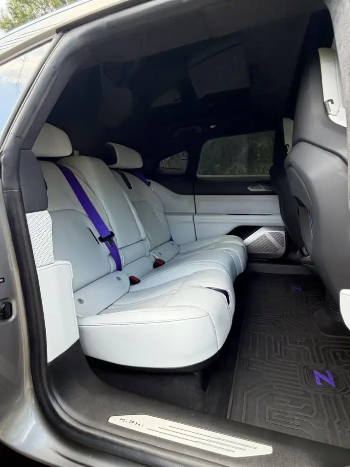 HiPhi Z 2023 Model 5 seat Edition – фото 9