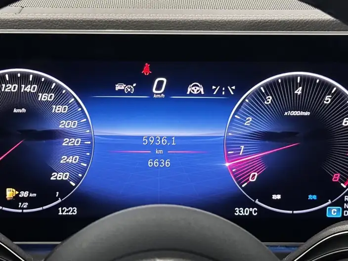 Mercedes-Benz GLS 2026 Model GLS 450 4MATIC Dynamic Model – фото 10