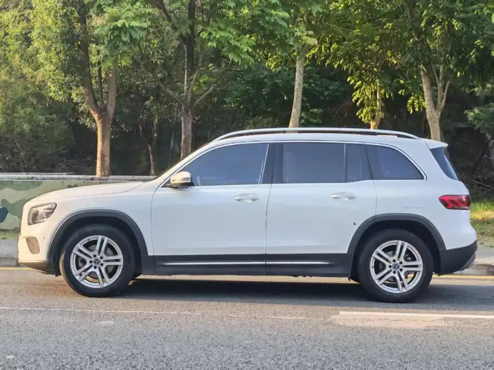 Mercedes-Benz GLB 2022 Model Facelift GLB 200 Dynamic Model