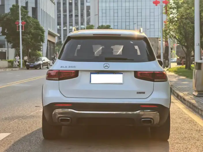 Mercedes-Benz GLB 2022 Model Facelift GLB 200 Dynamic Model – фото 5