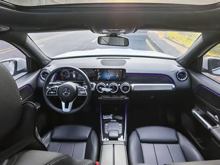 Mercedes-Benz GLB 2022 Model Facelift GLB 200 Dynamic Model – фото 8