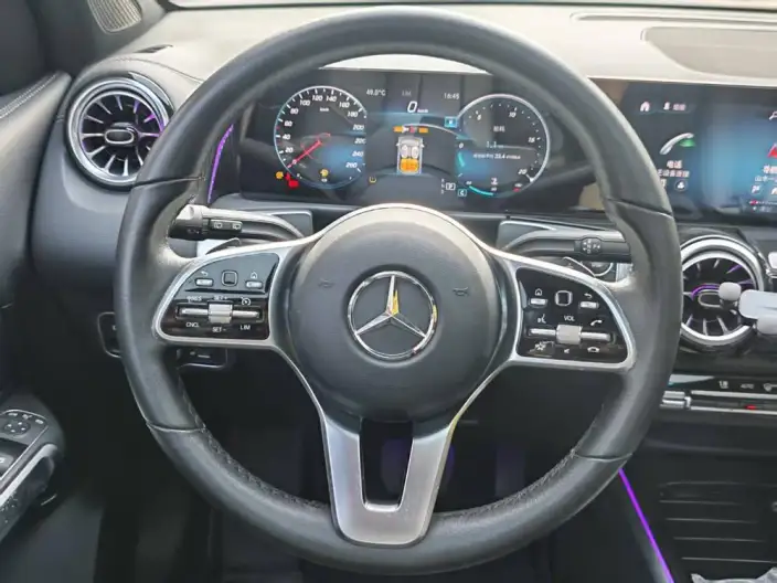 Mercedes-Benz GLB 2022 Model Facelift GLB 200 Dynamic Model – фото 9